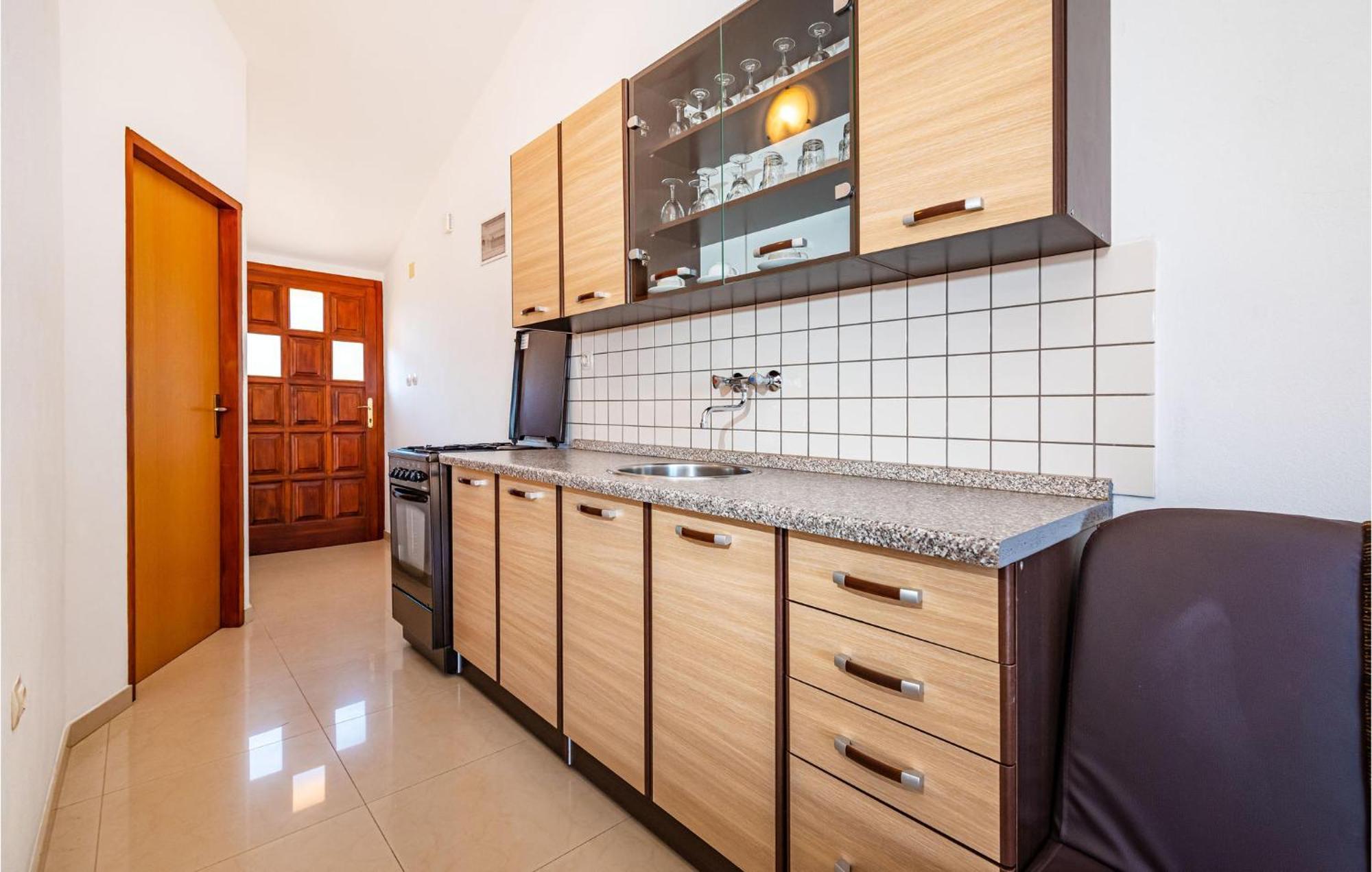 2 Bedroom Amazing Apartment In Nevidane Neviđane Exterior foto